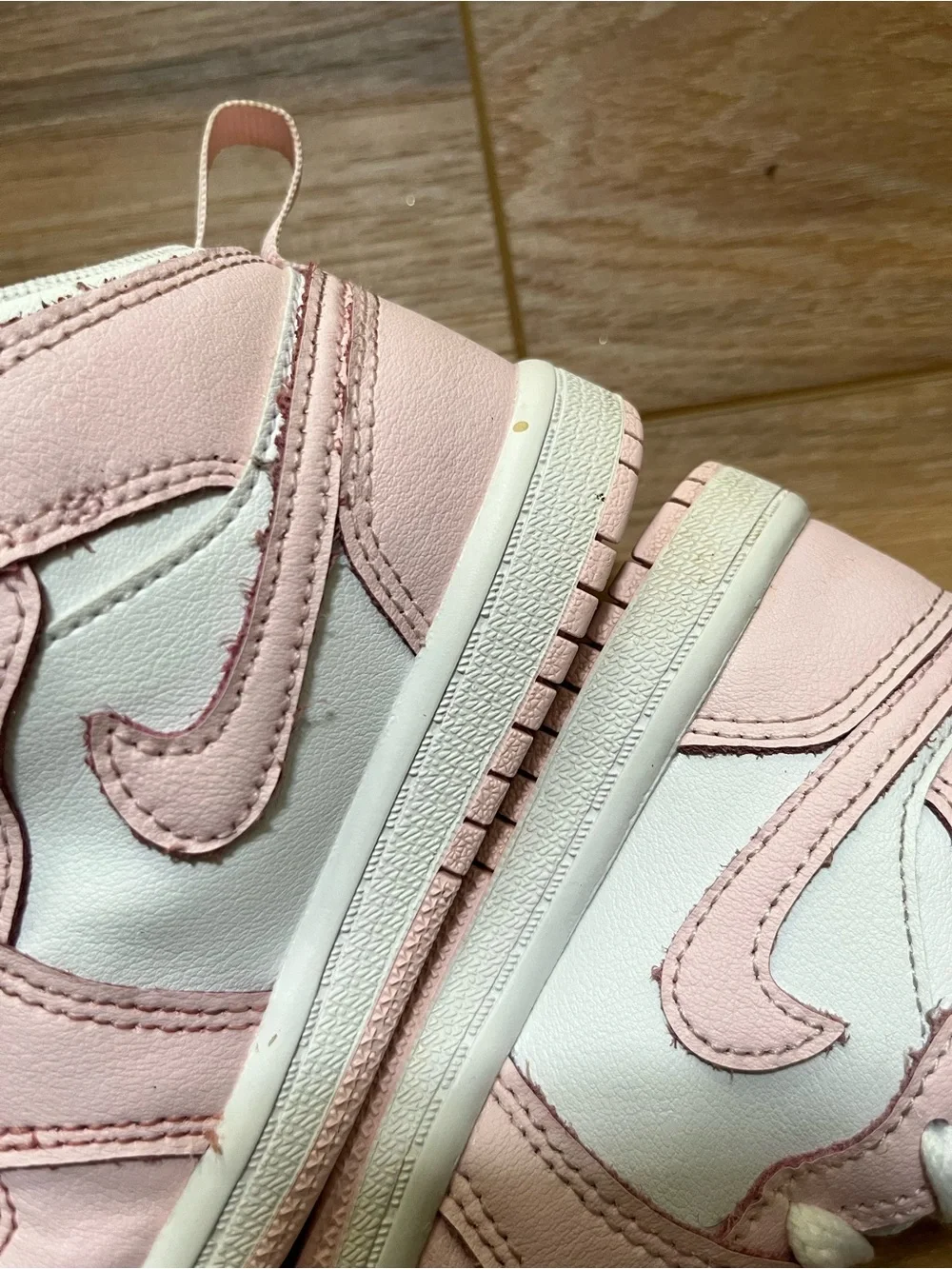 Nike air Jordan 1 mid light pink athletic sneakers shoes 8C toddler